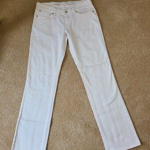 Levi's Curvy White Jeans 29x32